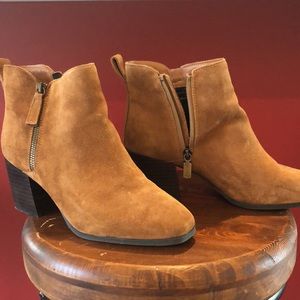 Waterproof Suede Boot Heels with Tassel (worn ONCE)!!